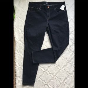 NWT Gap Curvy True Skinny dark wash jean
